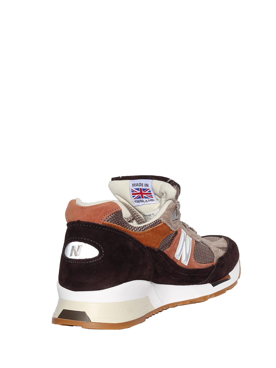 {keywor d} new balance 996 marrone